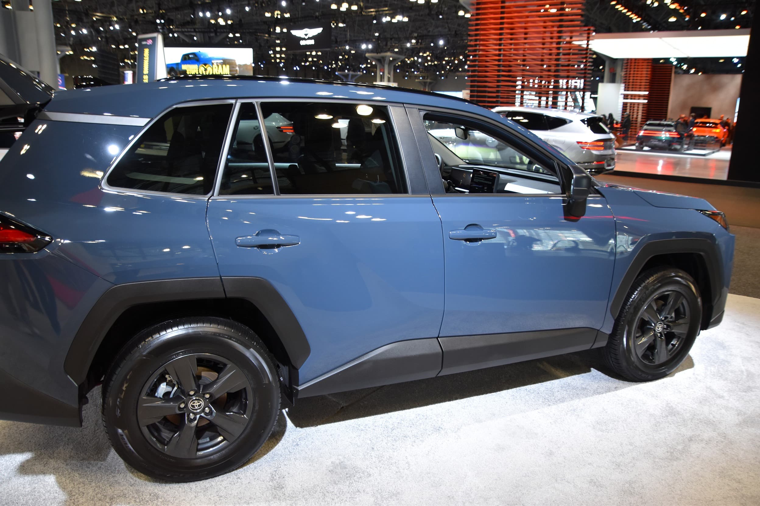 Toyota RAV4 model image