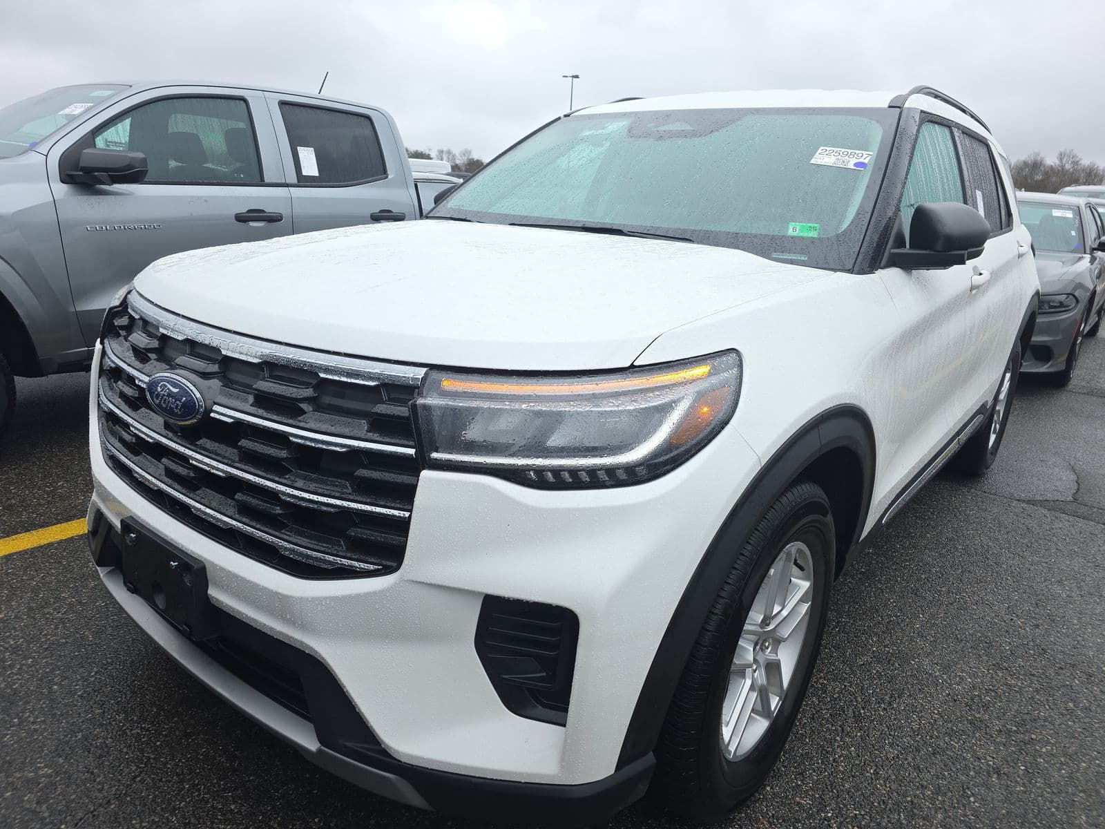 2025 Explorer Active — Ford Explorer reference photo