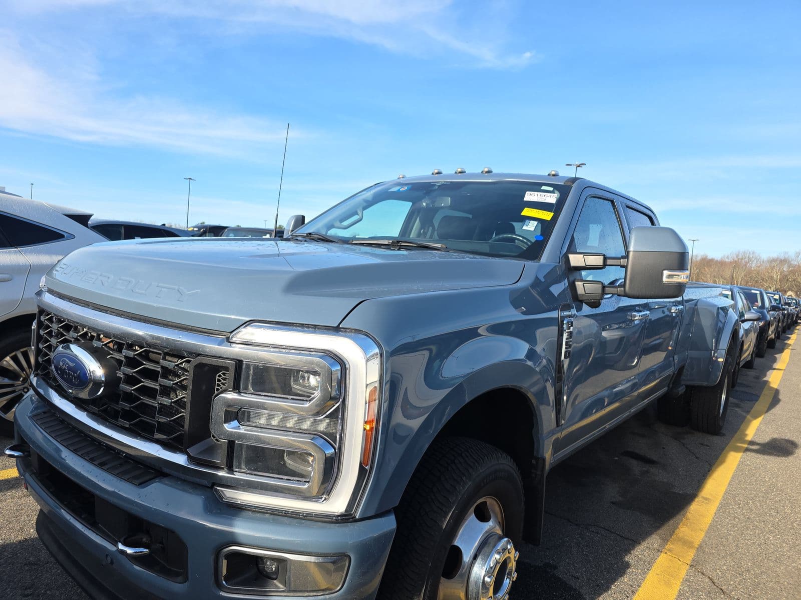 2023 F-350 Limited — Ford reference photo