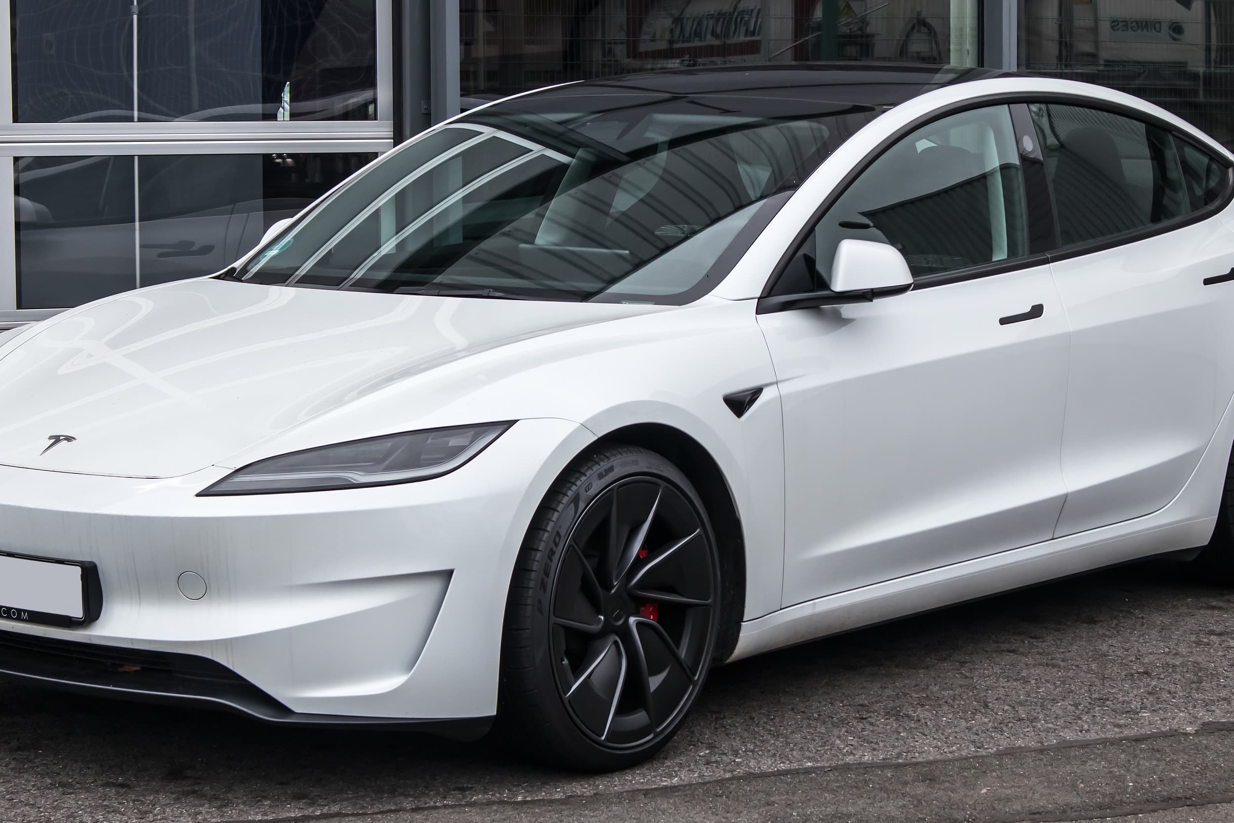 Tesla Model 3 model image