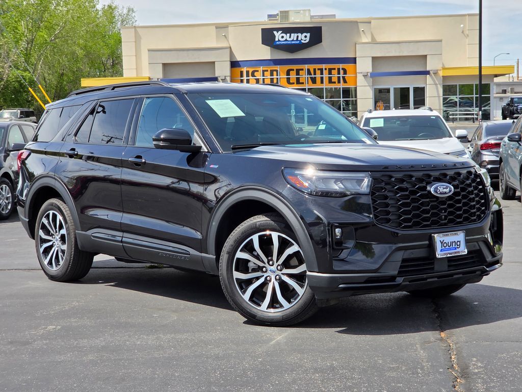 2025 Ford Explorer ST-Line · Shopping KSL source vehicle