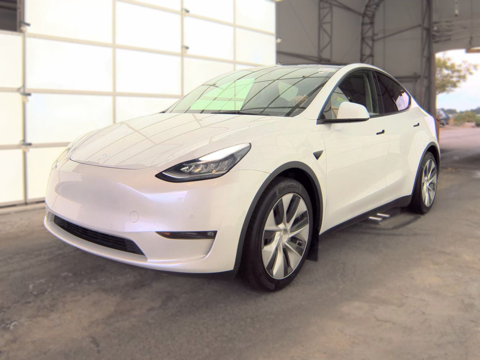2021 Tesla Model Y LONG RANGE auction research vehicle