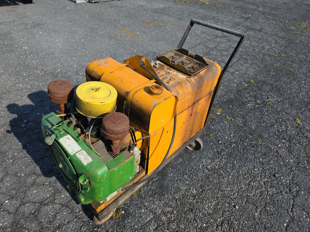 1977 MILLER AEA200LE Welder photo