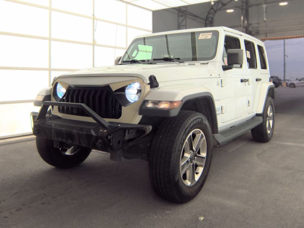 2021 Jeep Wrangler Sahara photo