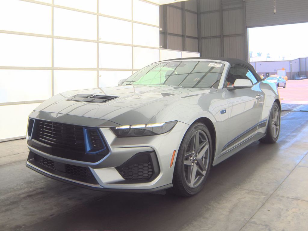 2025 Ford Mustang GT Premium photo