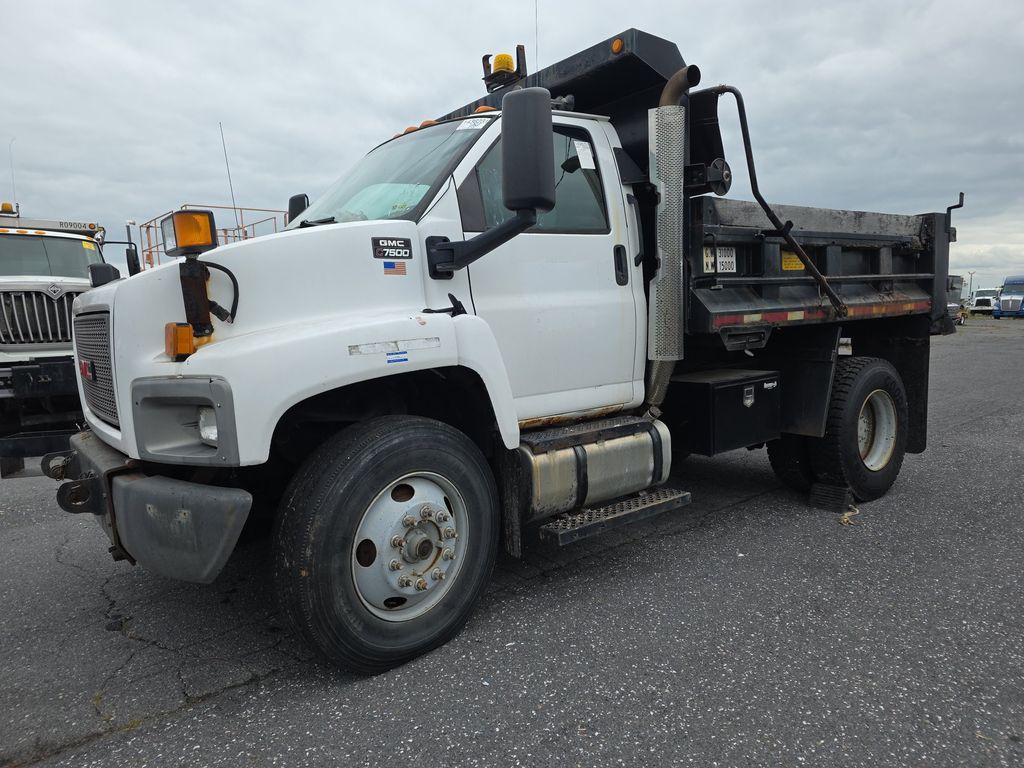 2005 GMC 7500 Dump Truck photo