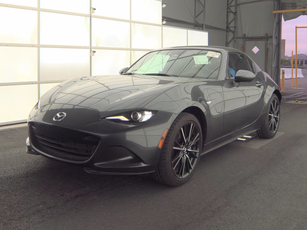 2025 MAZDA MX-5 Miata Grand Tour photo