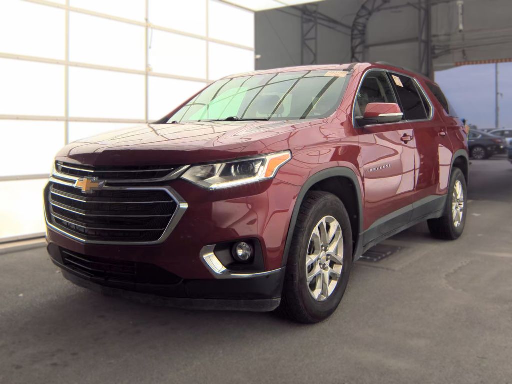 2021 Chevrolet Traverse LT Cloth photo