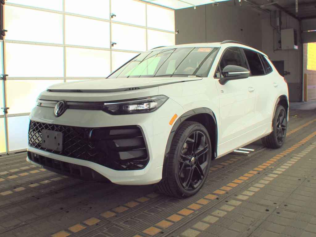 2025 Volkswagen Tiguan SE RLN BLK photo