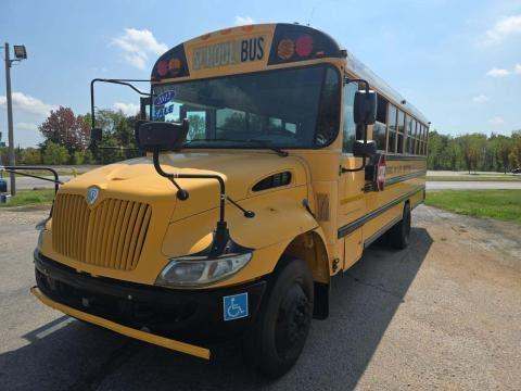 2012 IC Bus 3000 CE photo