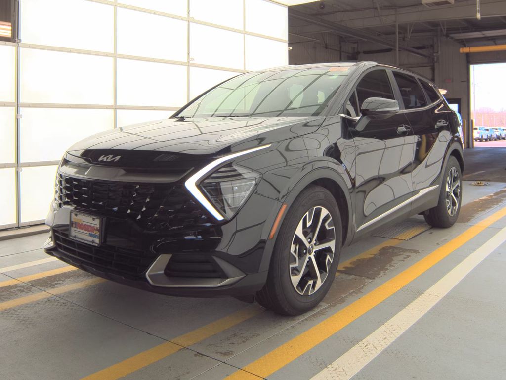 2025 Kia Sportage EX photo