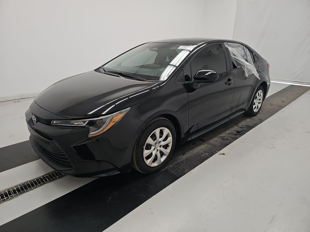 2026 Toyota Corolla LE photo
