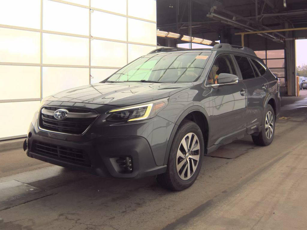 2021 Subaru Outback Premium photo