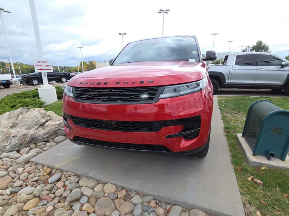 2025 Land Rover Range Rover Sport SE photo