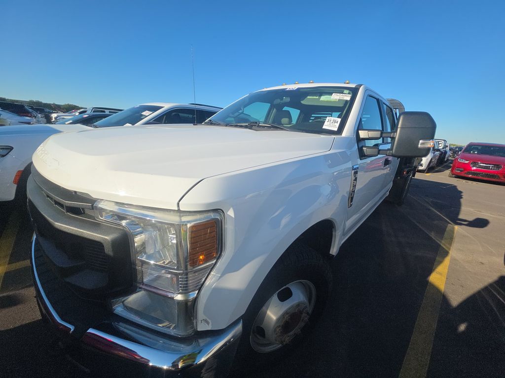 2021 Ford F-350 XL photo