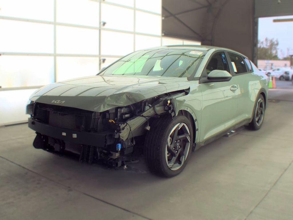 2025 Kia K4 EX photo