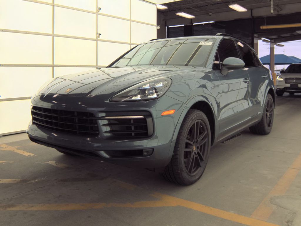 2019 Porsche Cayenne S photo