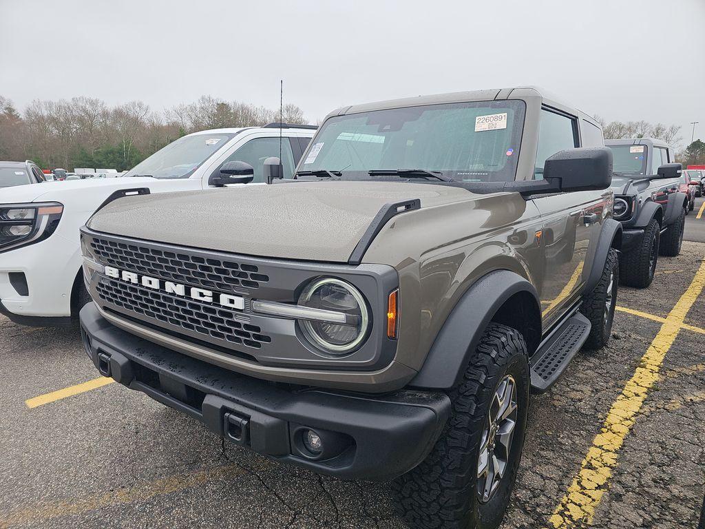 2025 Ford Bronco Badlands photo