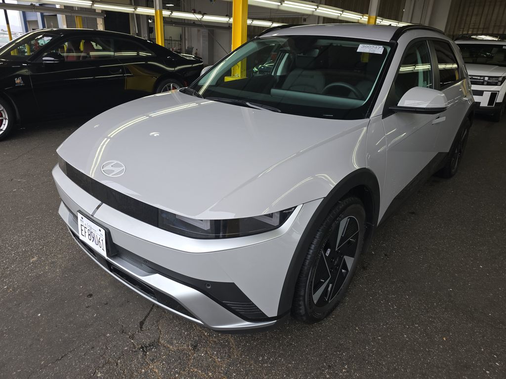 2025 Hyundai Ioniq 5 SEL photo