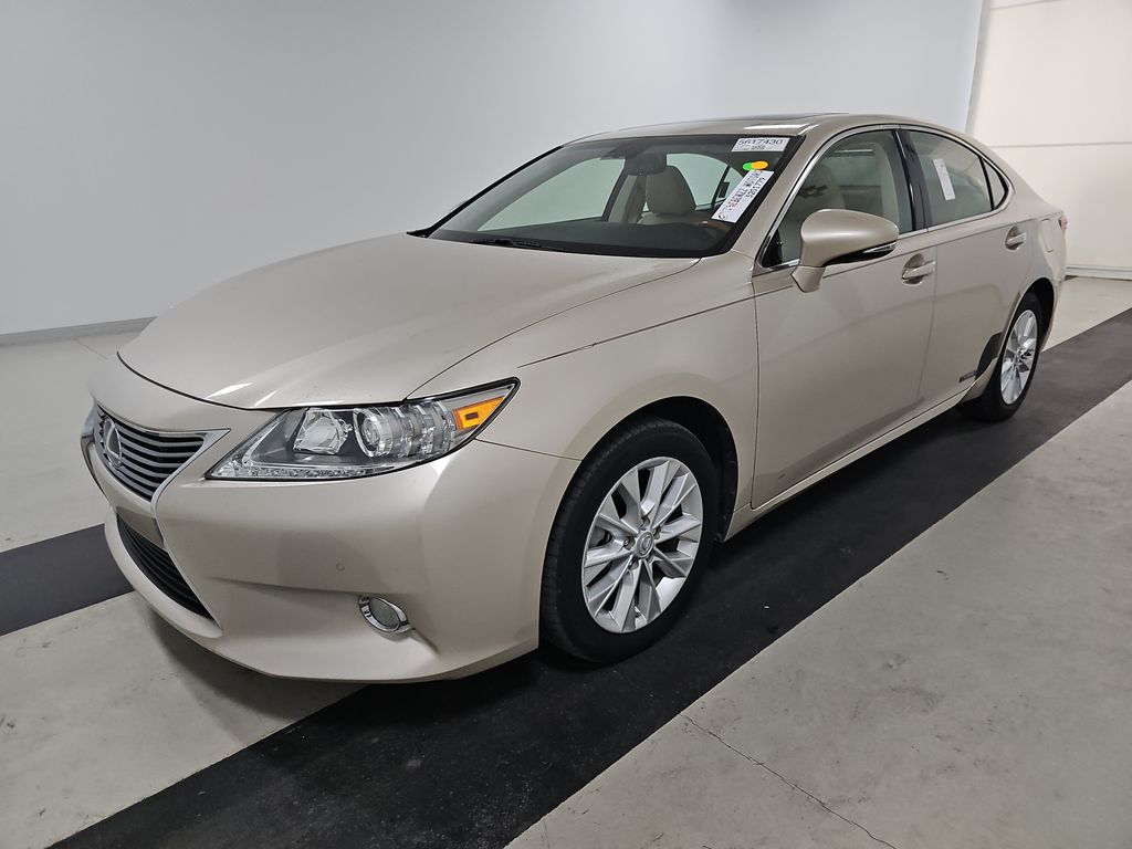 2013 Lexus ES Hybrid photo