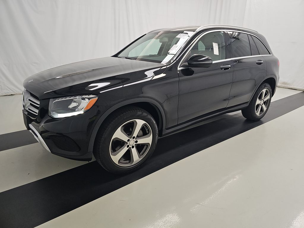 2016 Mercedes-Benz GLC GLC300 photo
