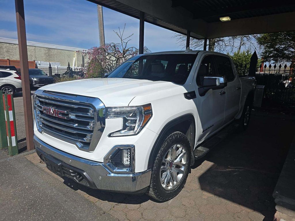2019 GMC Sierra 1500 SLT photo