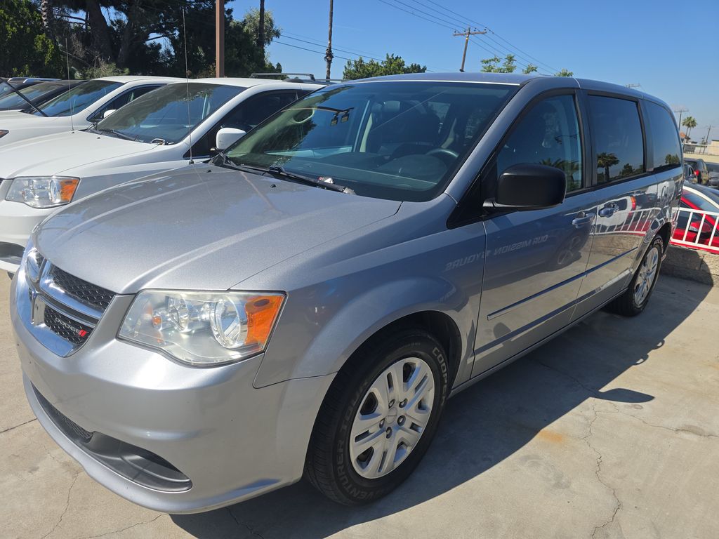 2016 Dodge Grand Caravan SE photo