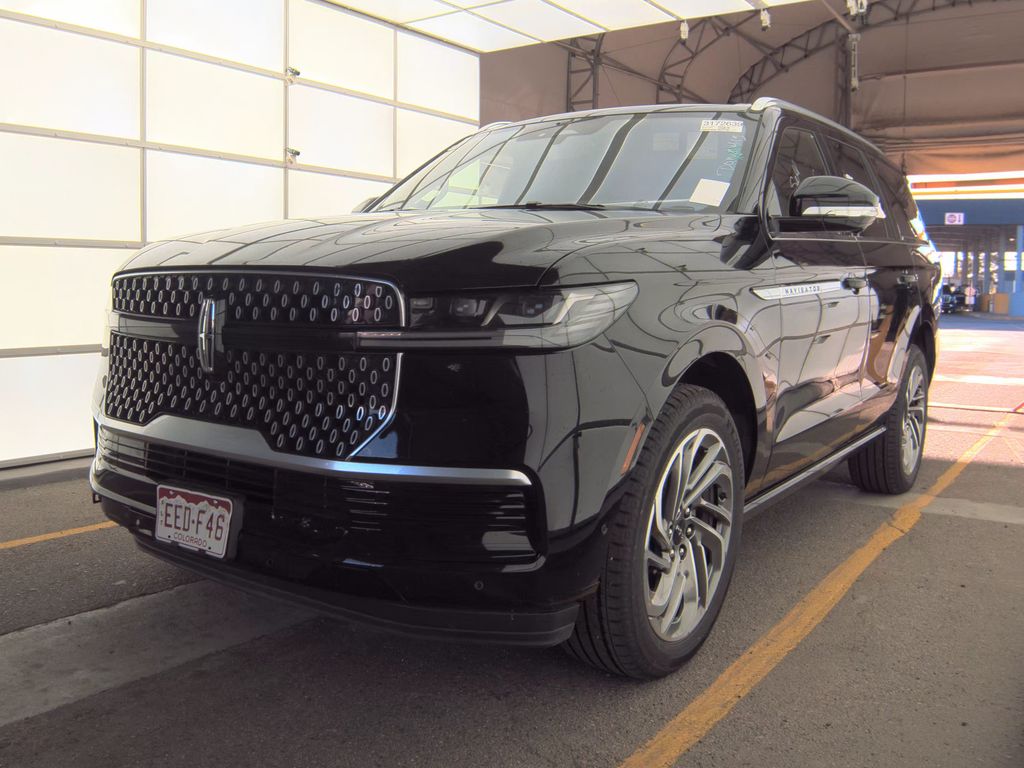 2025 Lincoln Navigator Reserve photo