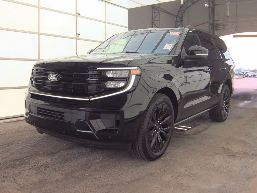 2025 Ford Expedition Platinum photo