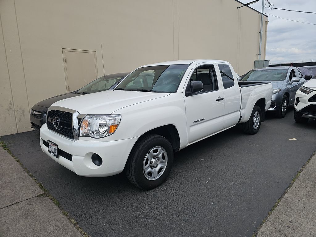 2011 Toyota Tacoma photo