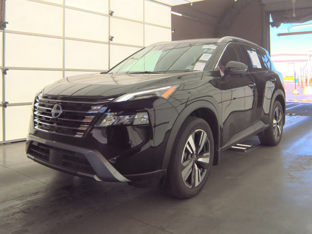 2025 Nissan Rogue SL photo