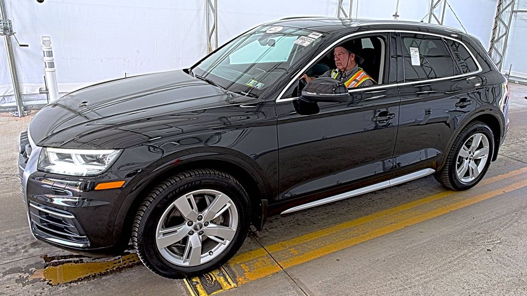 2018 Audi Q5 Tech Prm+ photo