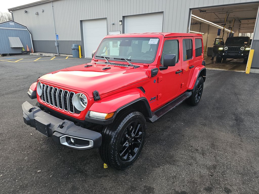 2025 Jeep Wrangler Sahara photo