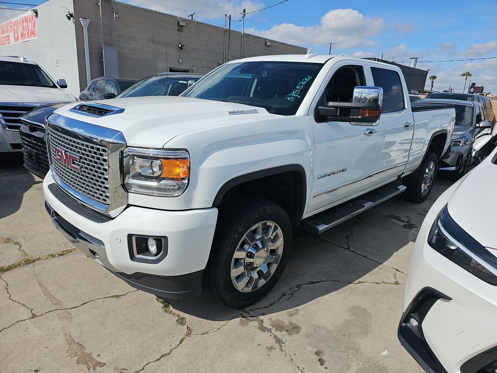 2017 GMC Sierra 2500HD Denali photo