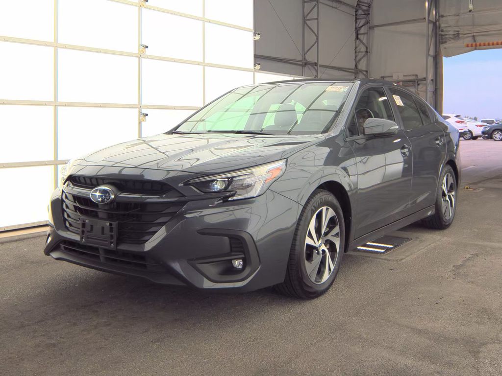 2025 Subaru Legacy Premium photo