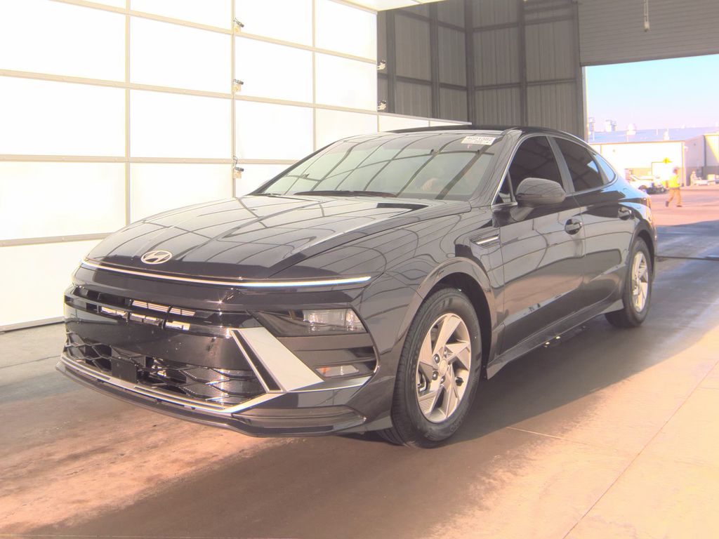 2025 Hyundai Sonata SE photo