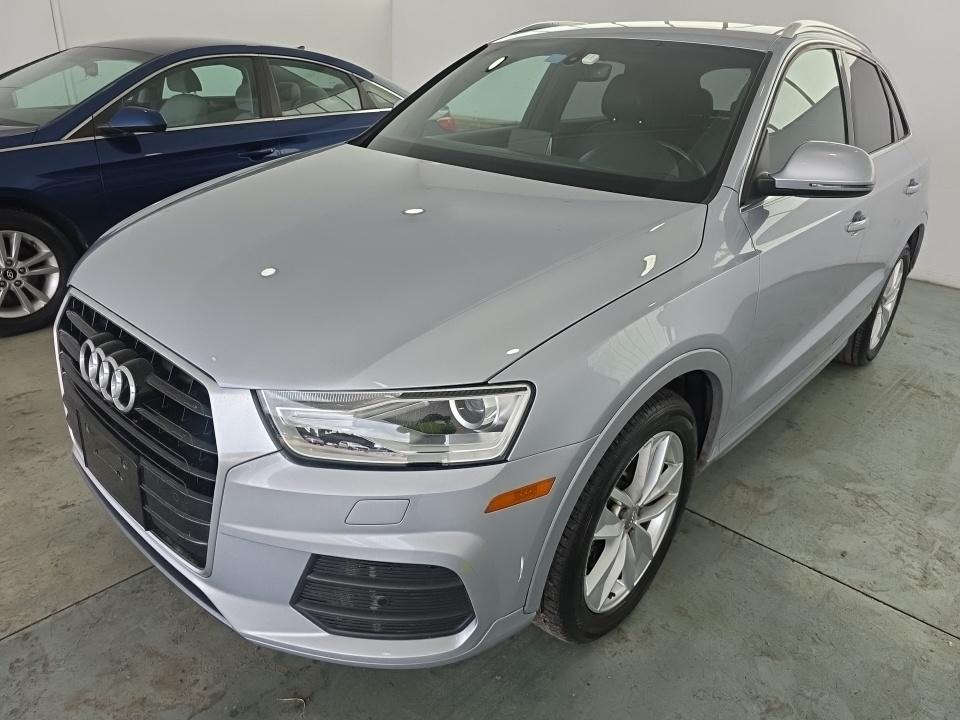 2017 Audi Q3 Premium + photo