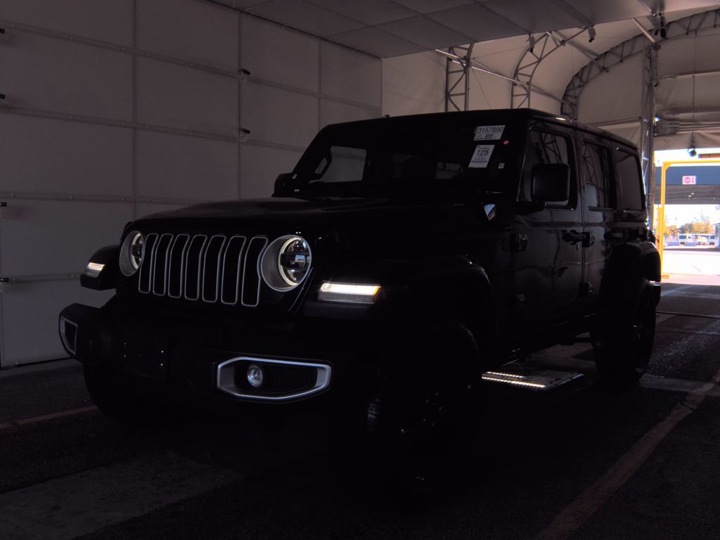 2025 Jeep Wrangler Sahara photo