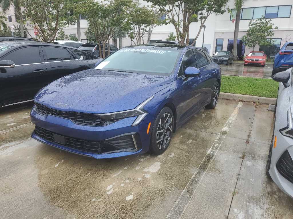 2025 Kia K5 EX photo