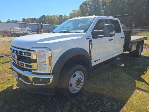 2024 Ford F-550 XL photo