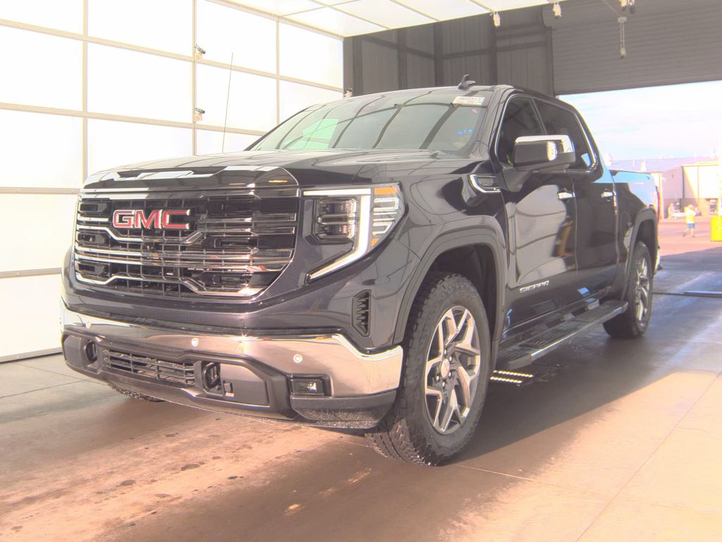 2026 GMC Sierra 1500 SLT photo