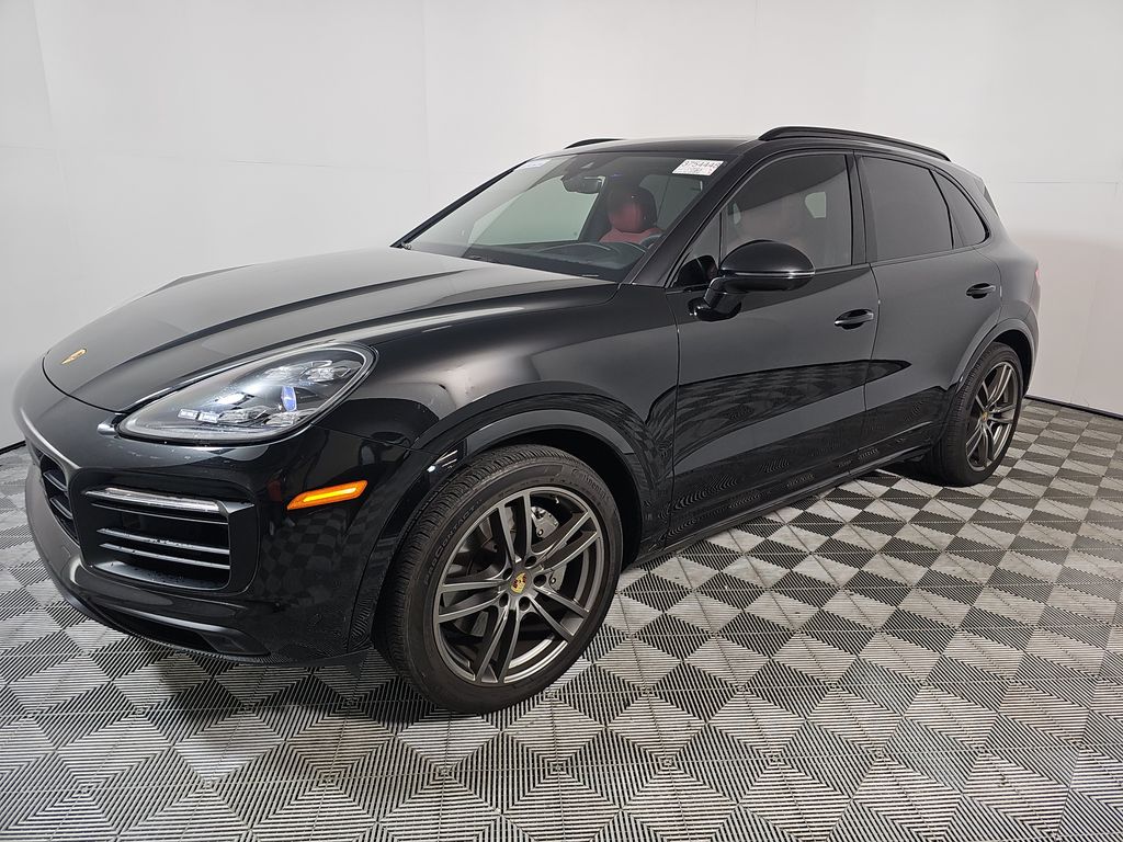 2023 Porsche Cayenne S Platinum photo