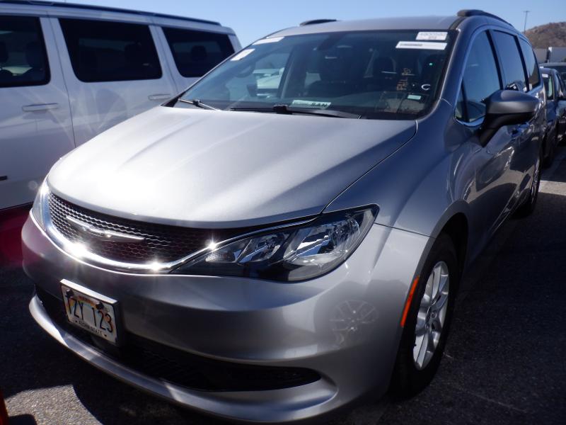 2021 Chrysler Voyager LXI photo