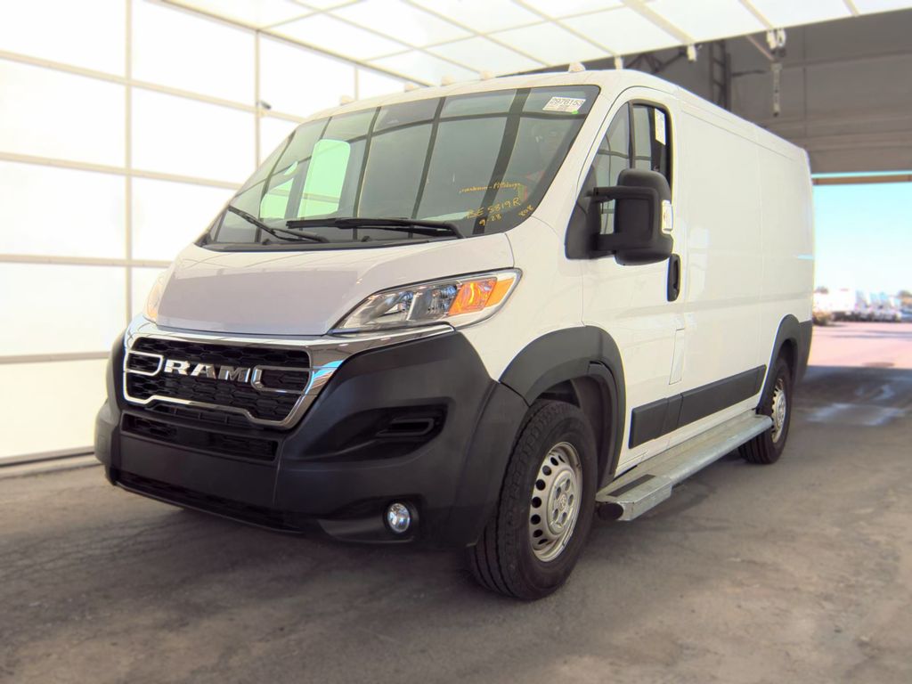 2025 Ram ProMaster 2500 Tradesman photo