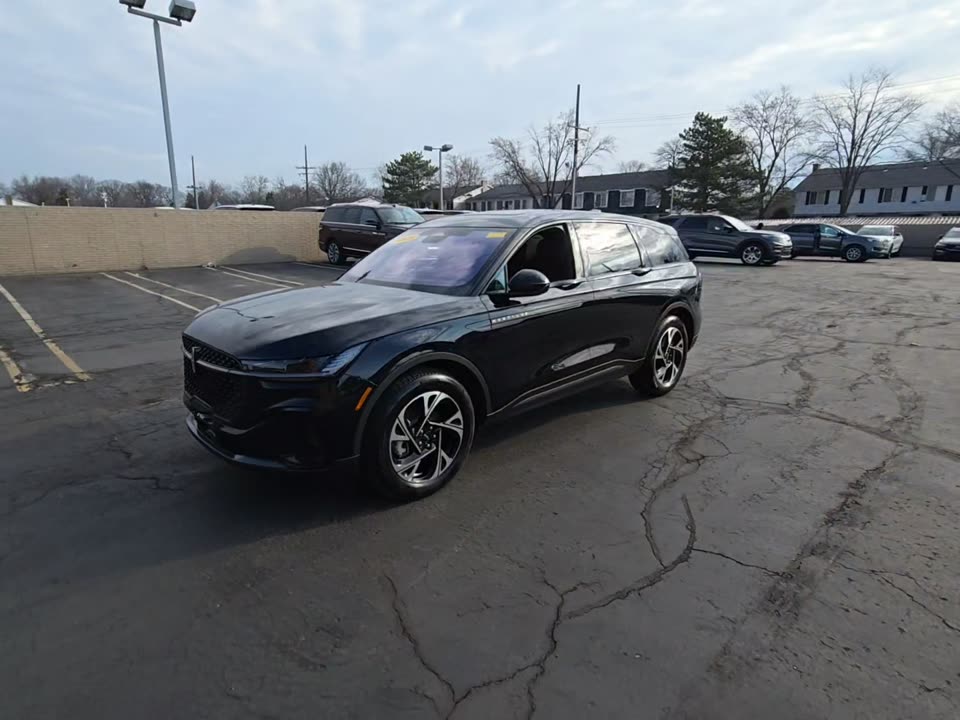 2025 Lincoln Nautilus Premiere photo