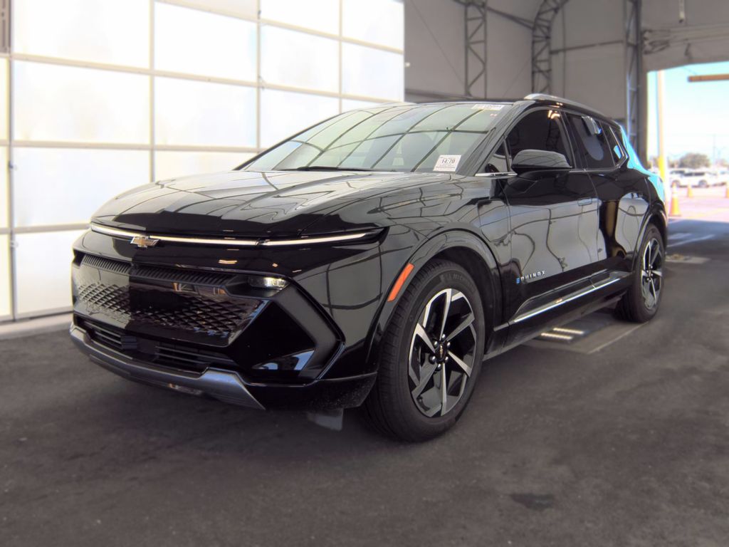 2025 Chevrolet Equinox LT2 W/pde photo