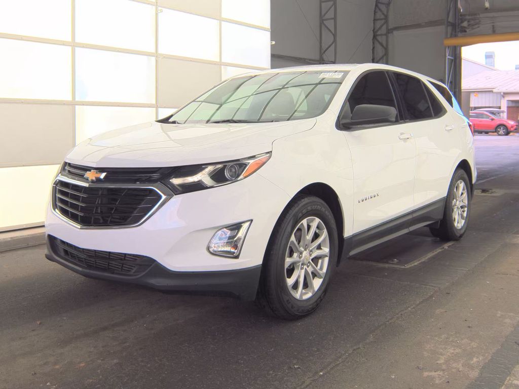 2018 Chevrolet Equinox LS photo