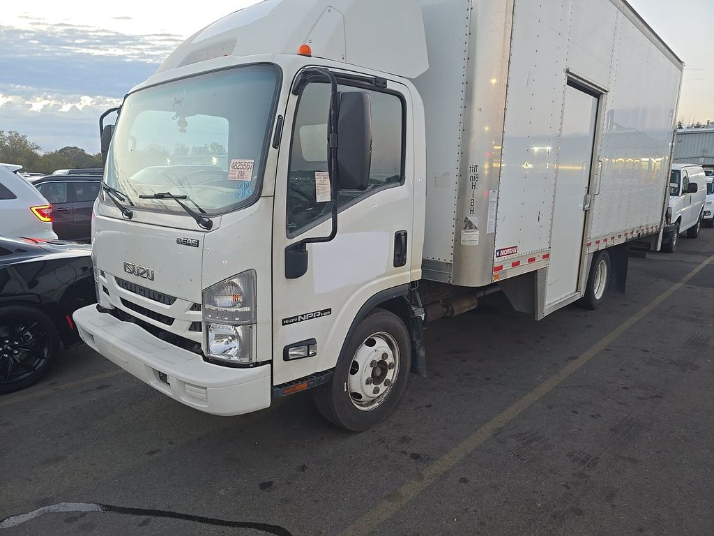 2021 Isuzu NPR HD Base photo