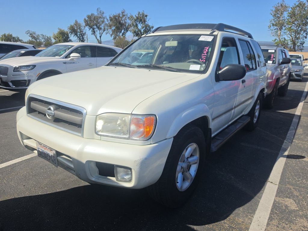 2003 Nissan Pathfind SE photo