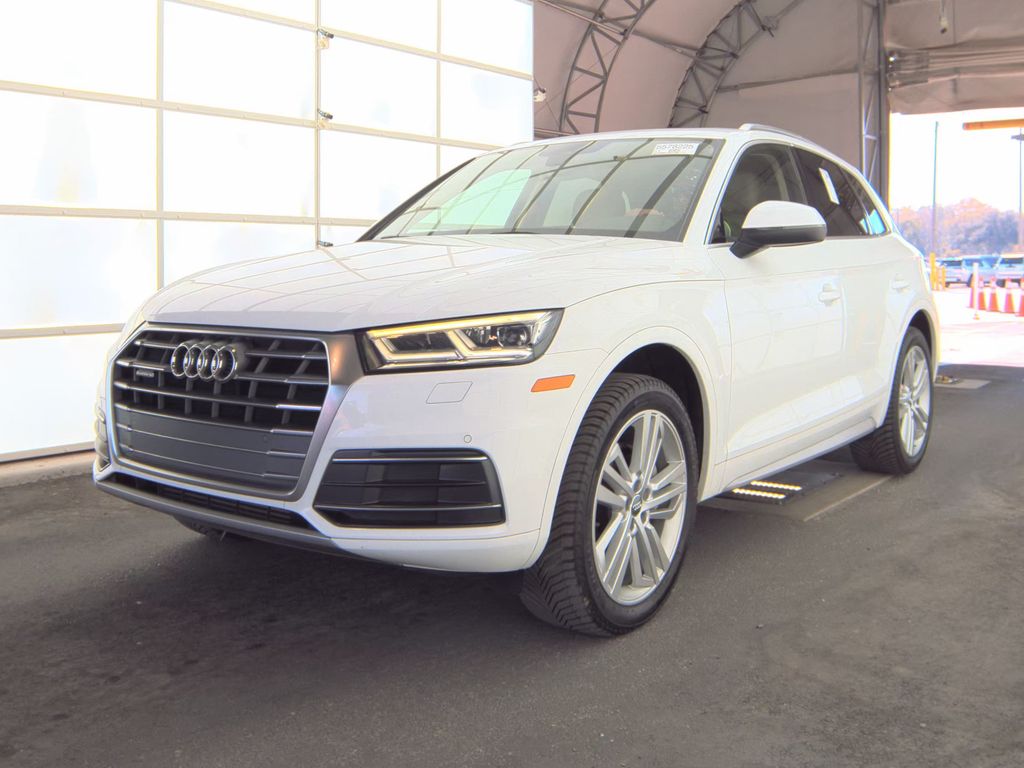 2018 Audi Q5 Premium + photo